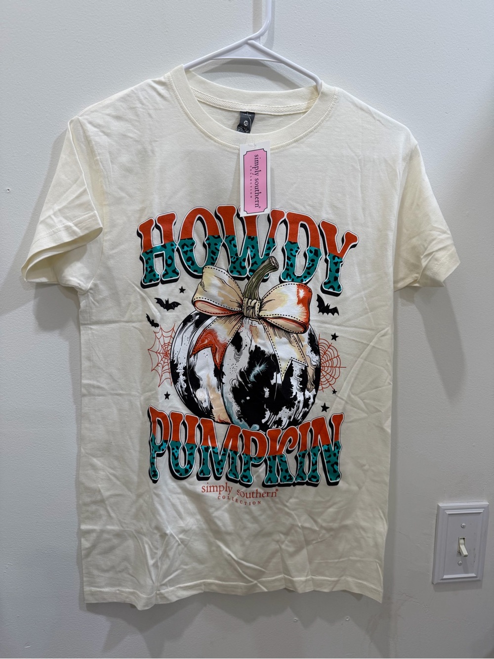 Simply Southern "Howdy Pumpkin" Cream Graphic Tee